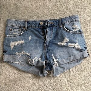 Distressed Blue Denim H&M Women’s Shorts
